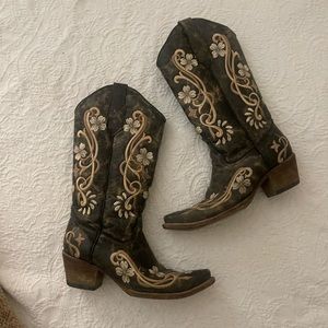Circle G Floral Cowboy Boots